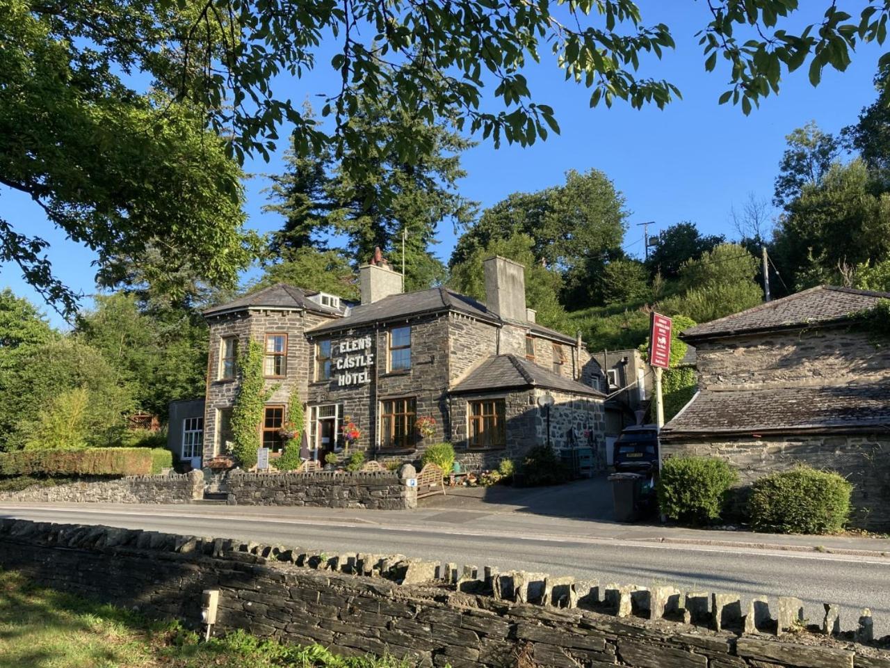 Elen'S Castle Hotel Dolwyddelan Luaran gambar