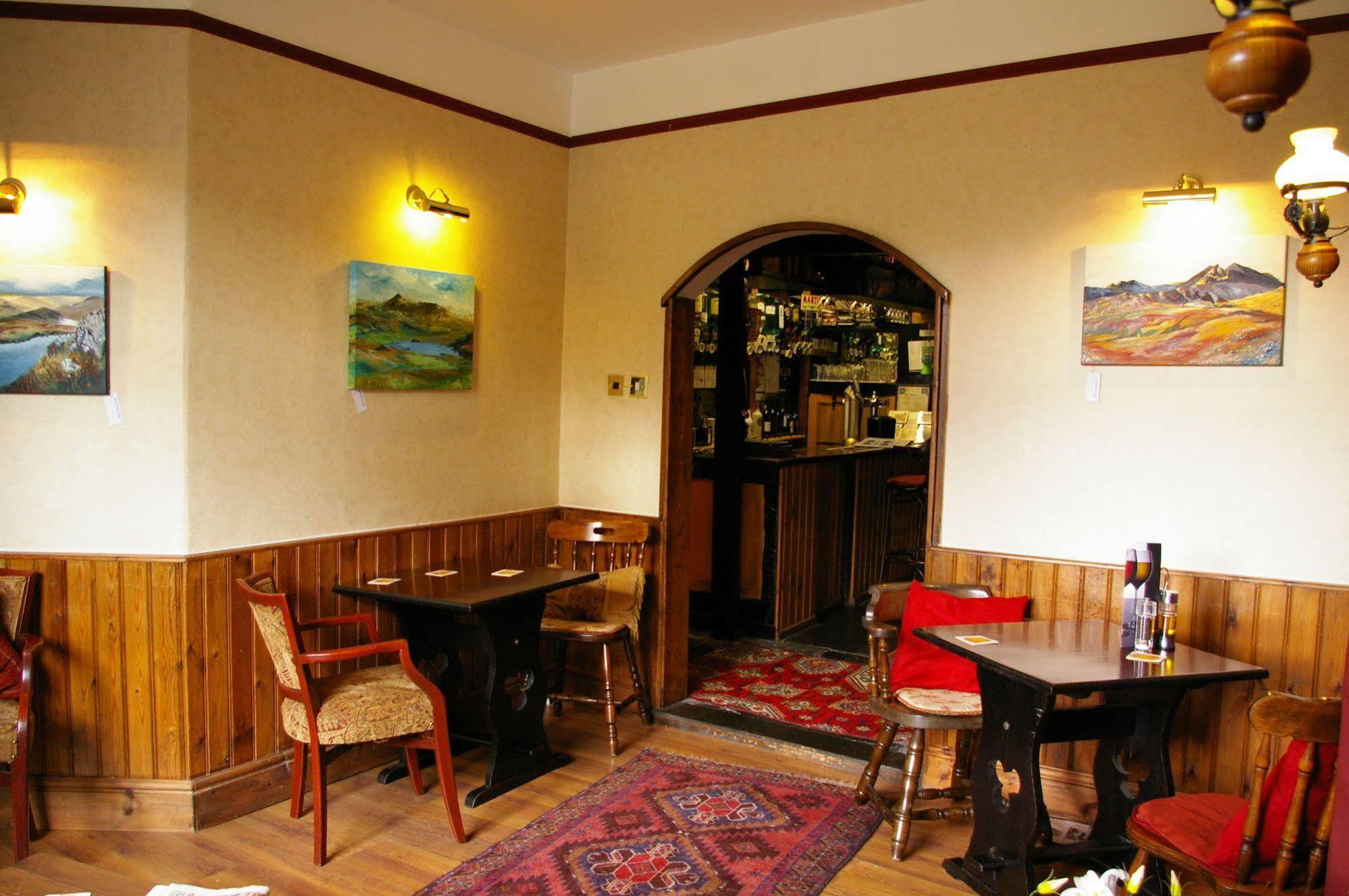 Elen'S Castle Hotel Dolwyddelan Luaran gambar